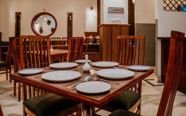 Tashi Palace