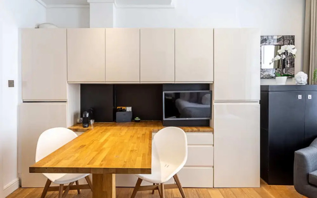 Marylebone Studio Flat