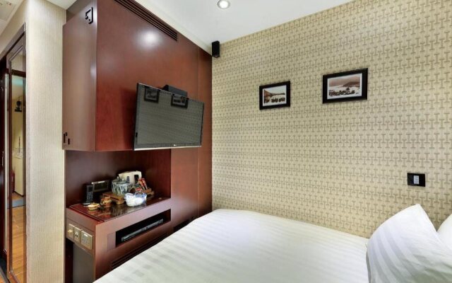 The Shai Red Hotel - formerly Mingle in The Shai