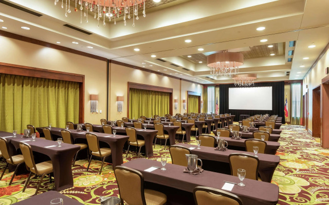 Embassy Suites Houston Downtown
