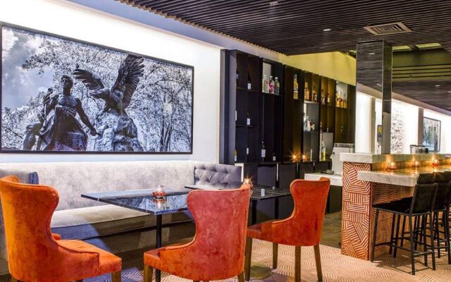 Luciano K Hotel
