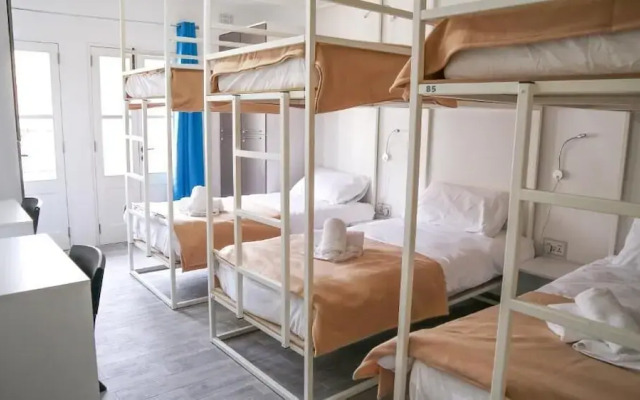 AM Hostel