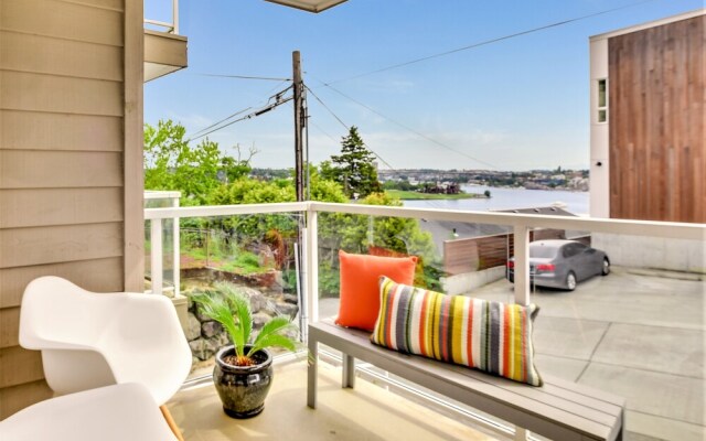 Lake View on Dexter - Two Bedroom Condo