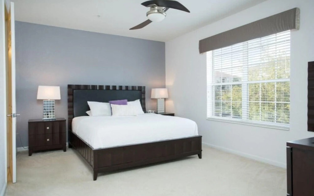 Vista Cay Jewel 3 Bedroom Condo