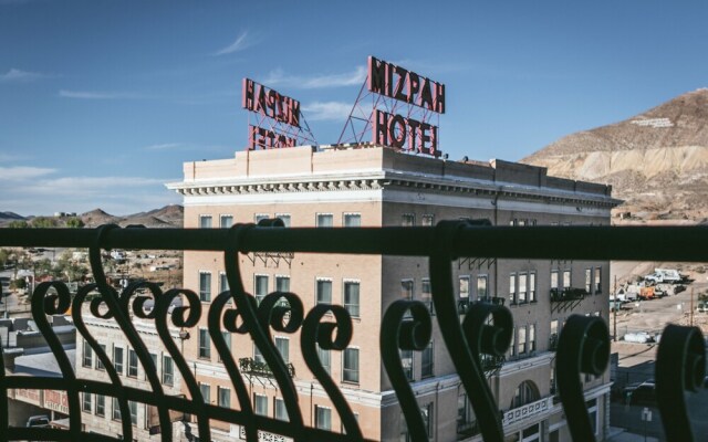 Mizpah Hotel