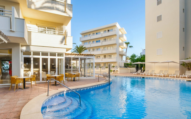 Отель Cabot Cap de Mar