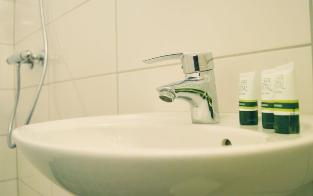Vestby Hotell & Gjestegaard AS