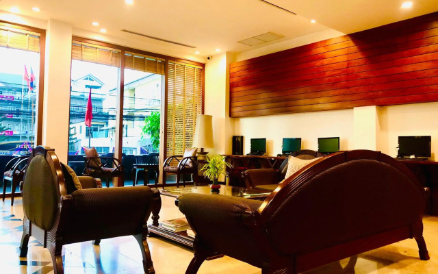 Sabaidee at Lao Hotel