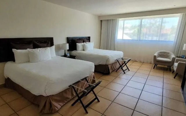 Family room in Coronado Luxury Club & Suites