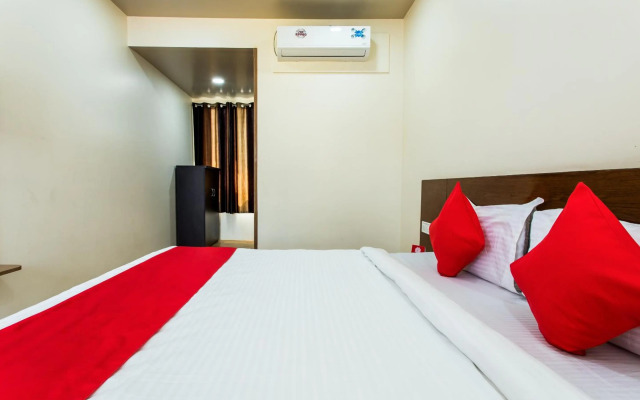 OYO 11929 Hotel Ridhi Sidhi