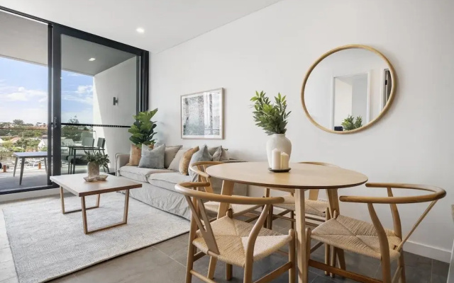 Chic 1-bed Escape in Fremantle With Parking