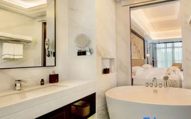 Huaer International Hotel
