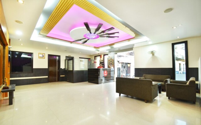 OYO 5026 Preet Hotel