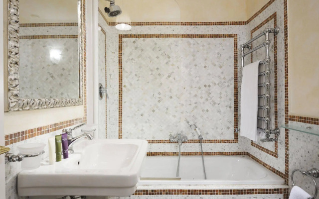 Art and Luxury Apartments