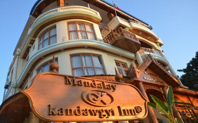 Mandalay Kandawgyi Inn