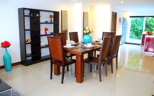 Sunrise 3 bedrooms Spacious Apartment In Nai Harn