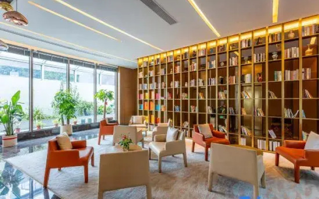 M Hotel Lanou International, Lu Xun's hometown of Shaoxing