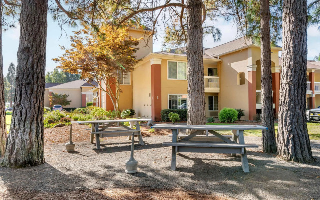 Extended Stay America Suites Portland Beaverton