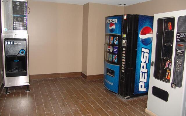 The Lux Hotel & Conference Center, an Ascend Collection Hotel