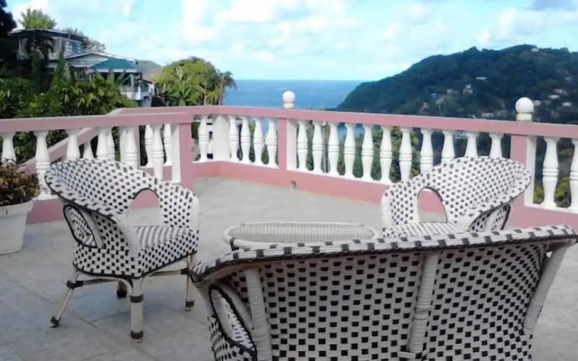 Top Ranking Guesthouse