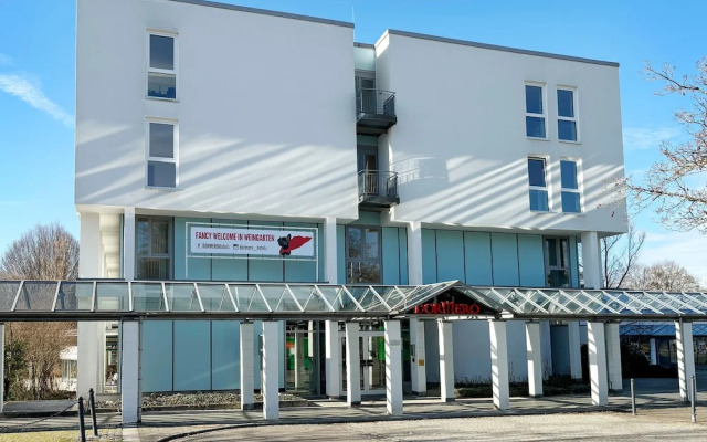 DORMERO Hotel Weingarten