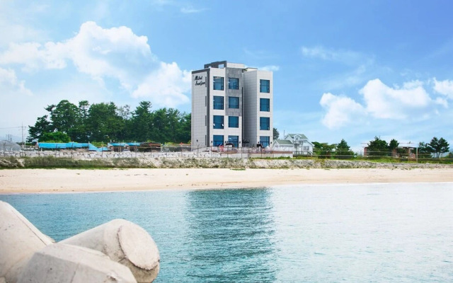 Misul Seagan Pension