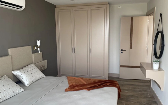 Green Garden City Luxury Apart