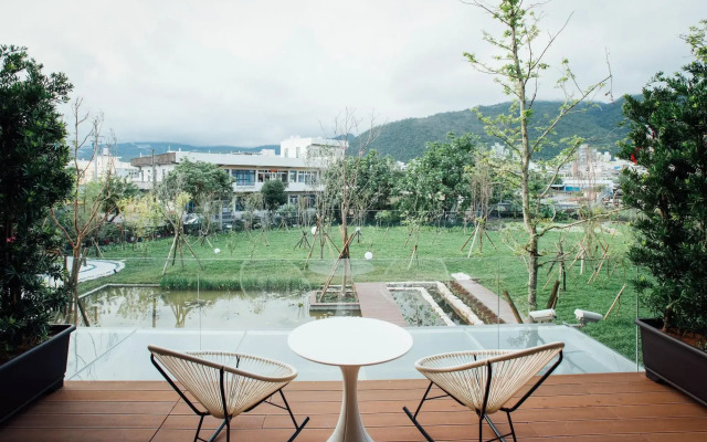 Onsense Villa