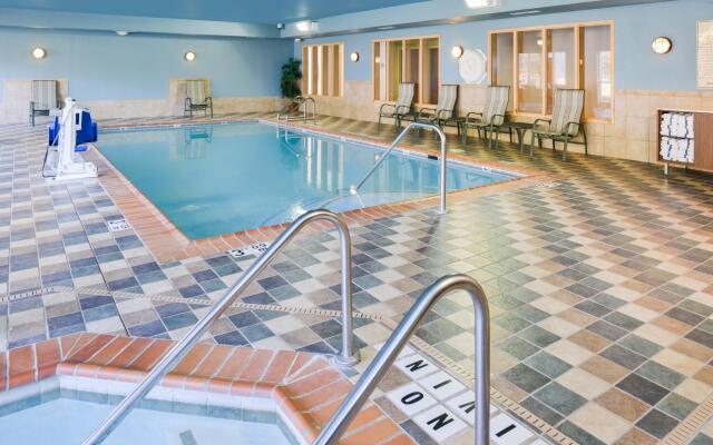 Holiday Inn Express Hotel & Suites Urbana-Champaign by IHG