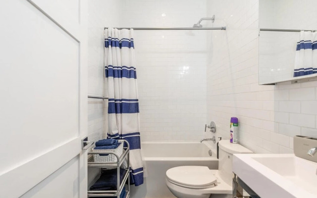 2Br Amazing Loft Free Parking Gym