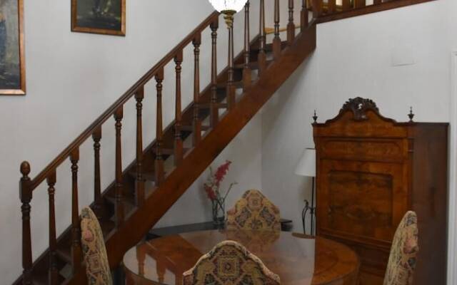 Apto. Palacio Marqués Vega Armijo