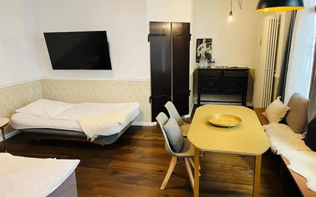 Hotel Lux
