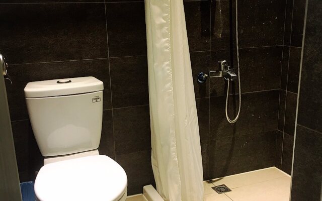 Master Chitow - Hostel