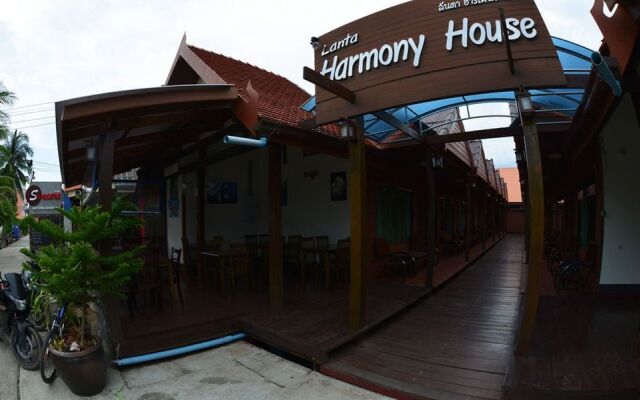 Lanta Harmony Guesthouse