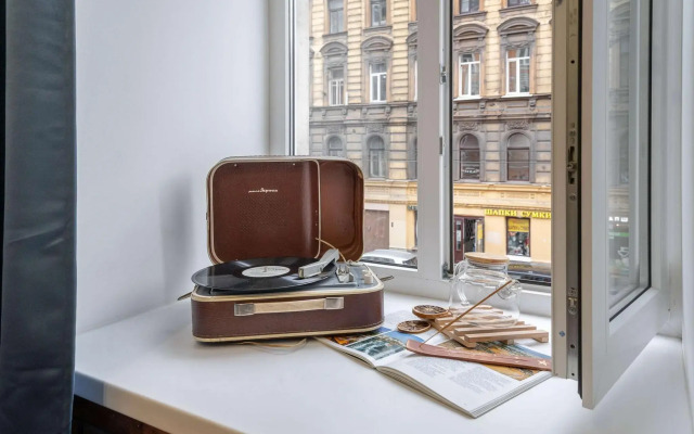 Метры в центре на Загородном проспекте 12