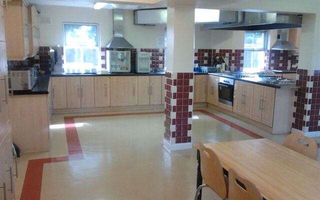 Courtbrack Accommodation - Hostel