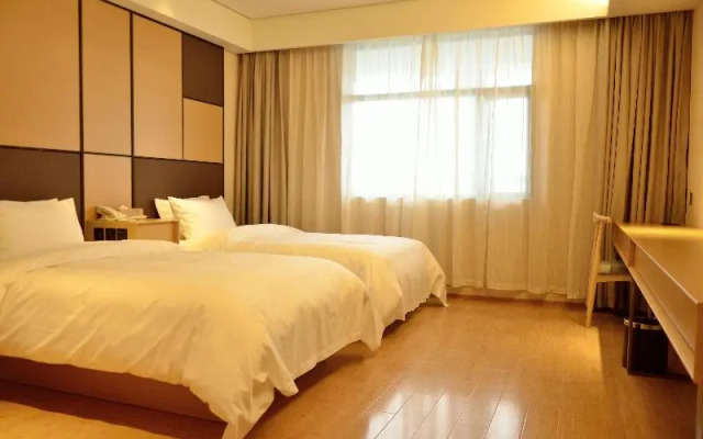 Ji Hotel (Wuhan Zhuankou Development Zone)
