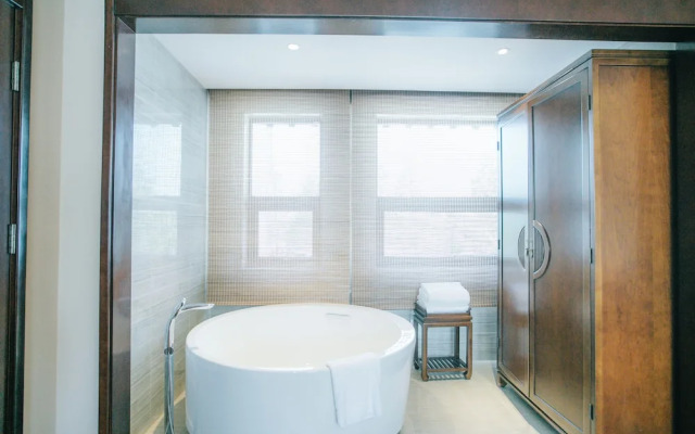 Xinhualian Lv Xin Gu Hotel