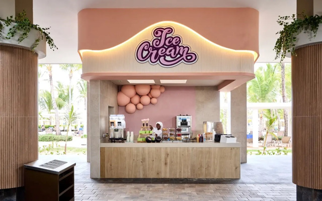 Hotel Riu Palace Bavaro - All Inclusive