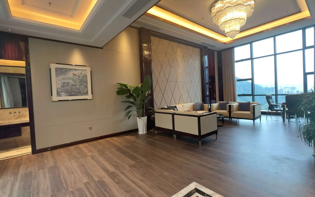 Wyndham Grand Tongren Downtown Hotel