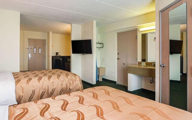 Quality Suites Atlanta Airport East