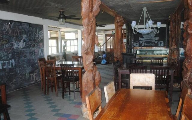 Sea Front Inn