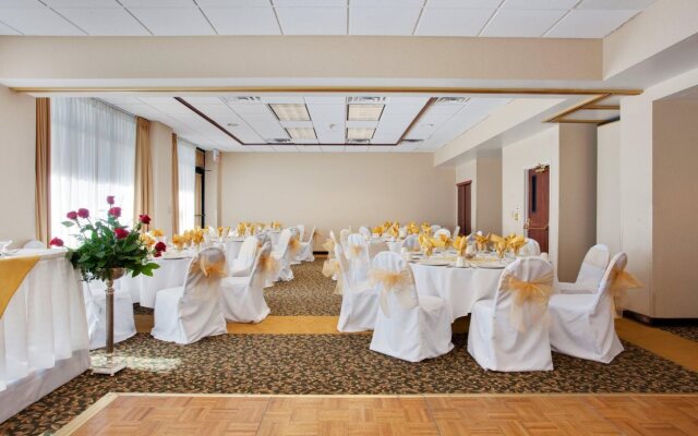 Holiday Inn Palmdale-Lancaster by IHG