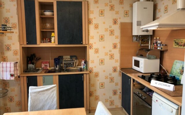 Millionnaya Apartments