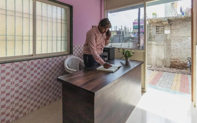 Shree Gajanan by OYO Rooms