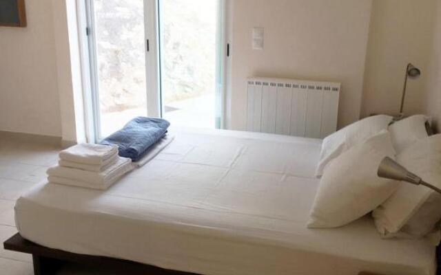 Ageranos seaview house