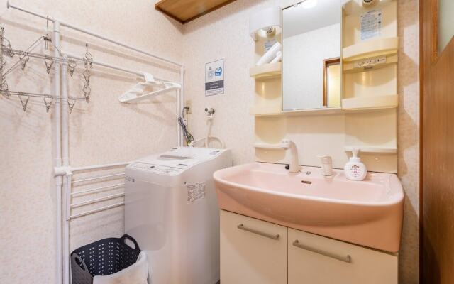 Nishi-Kujo Detached house