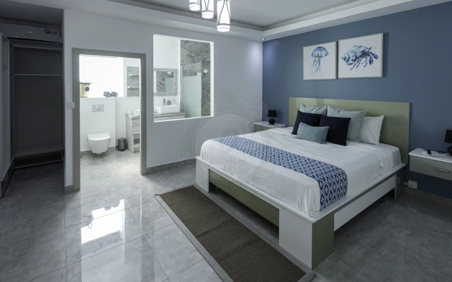 O'Beach Boutique Studios