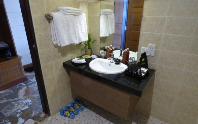 Amazing Ngapali Resort