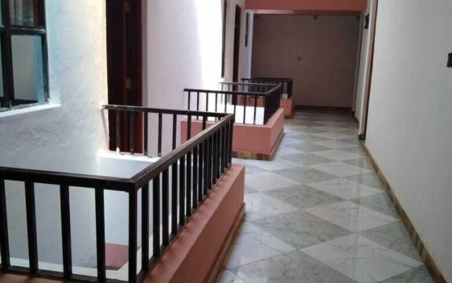 Naivasha Gate Hotel